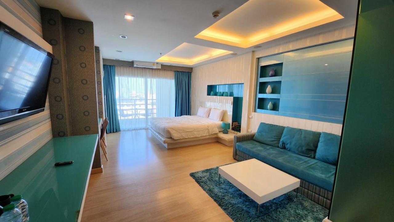 Condo Express View Talay 6 Pattaya Exterior foto