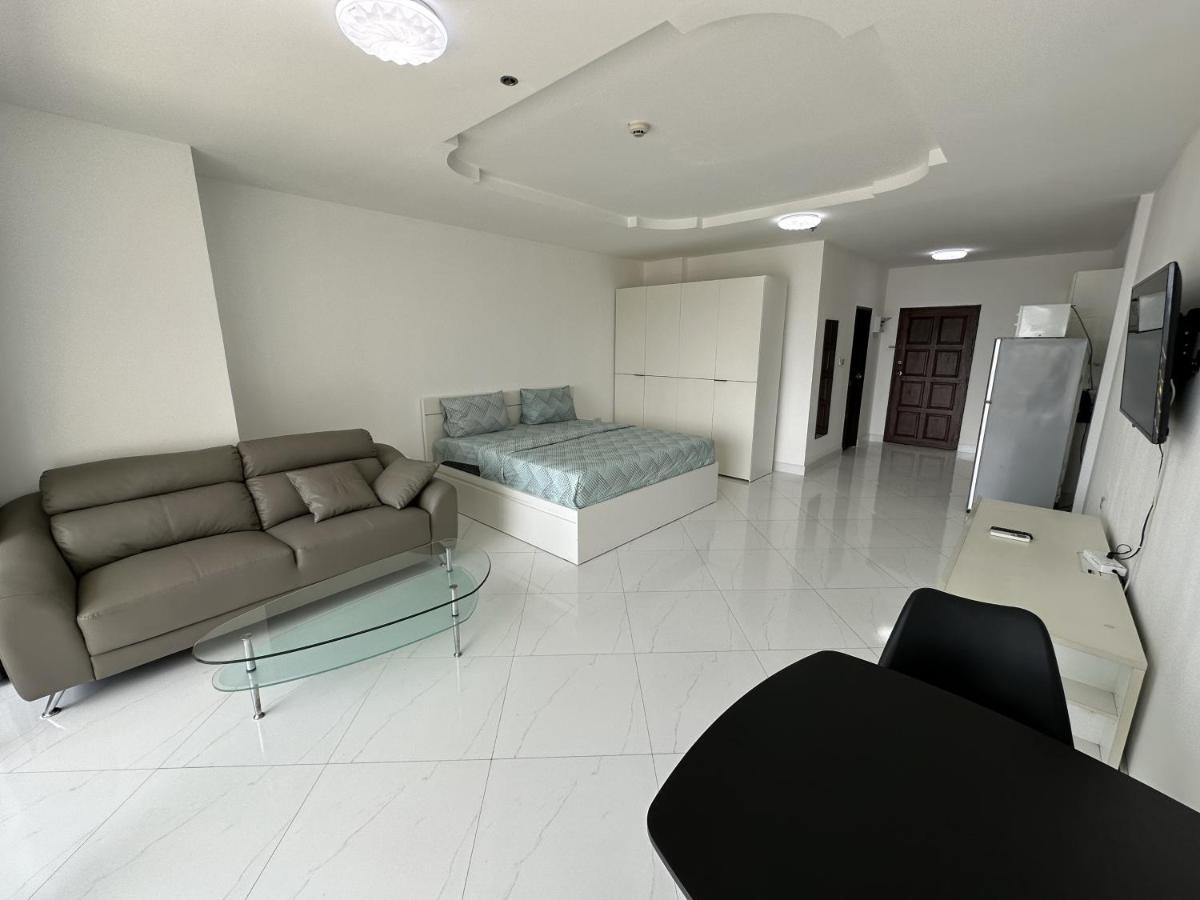 Condo Express View Talay 6 Pattaya Exterior foto