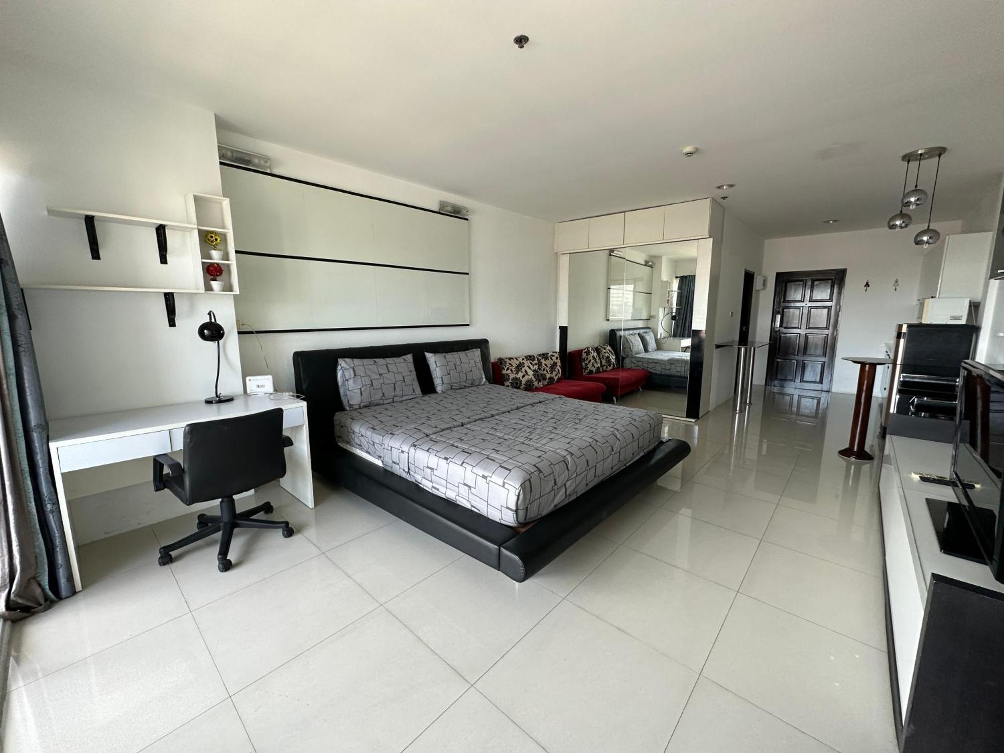 Condo Express View Talay 6 Pattaya Exterior foto