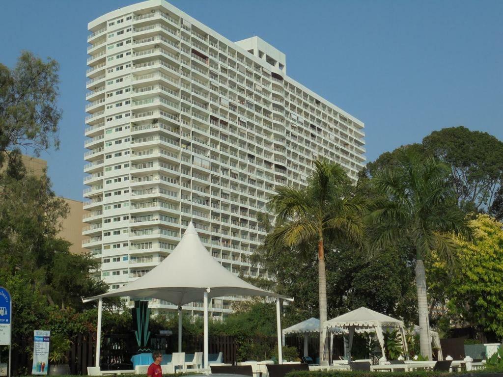 Condo Express View Talay 6 Pattaya Exterior foto